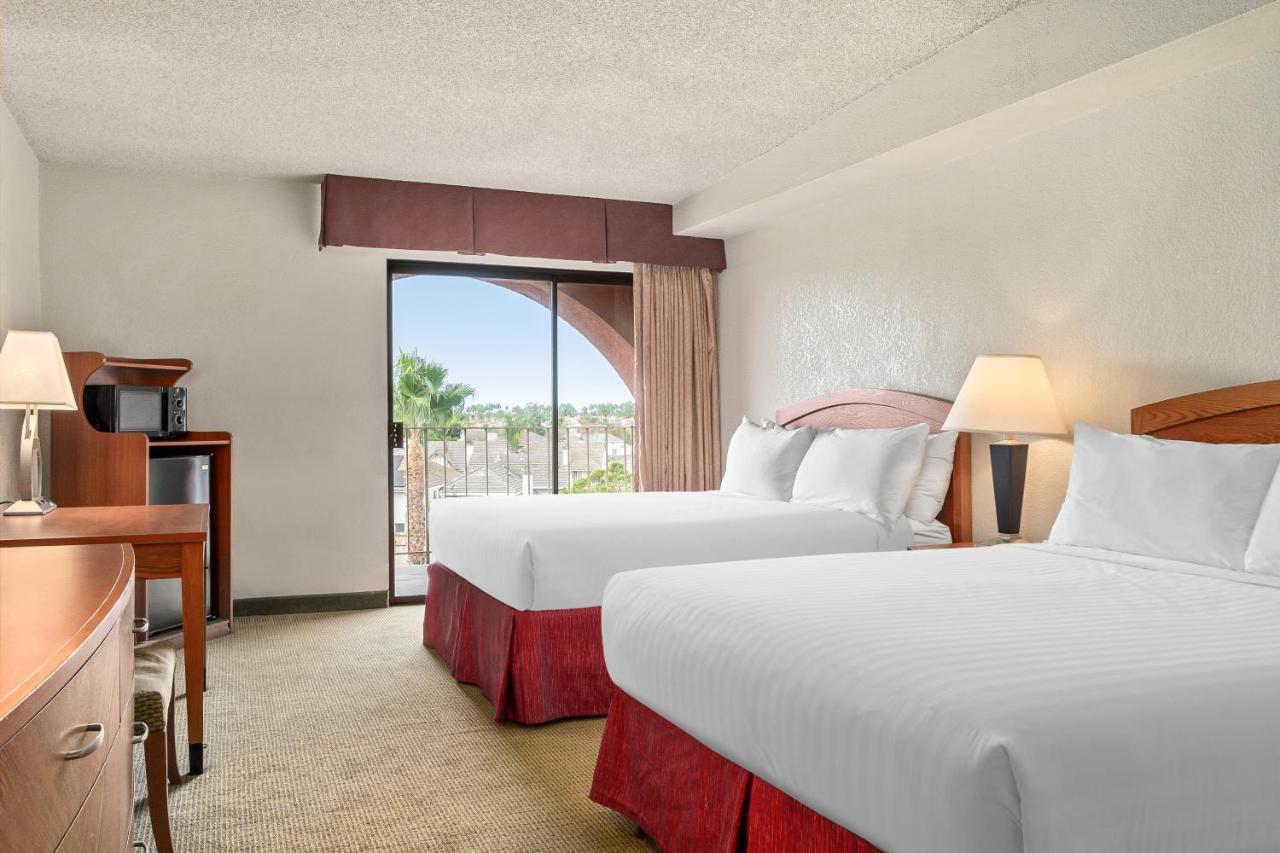 Golden Sails Hotel Long Beach Ngoại thất bức ảnh